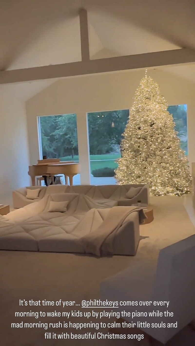 The Kardashian-Jenner Family's 2022 Holiday Decorations- Kylie Jenner's Elaborate Tree, Kris Jenner's Custom Elves on a Shelf and More 542